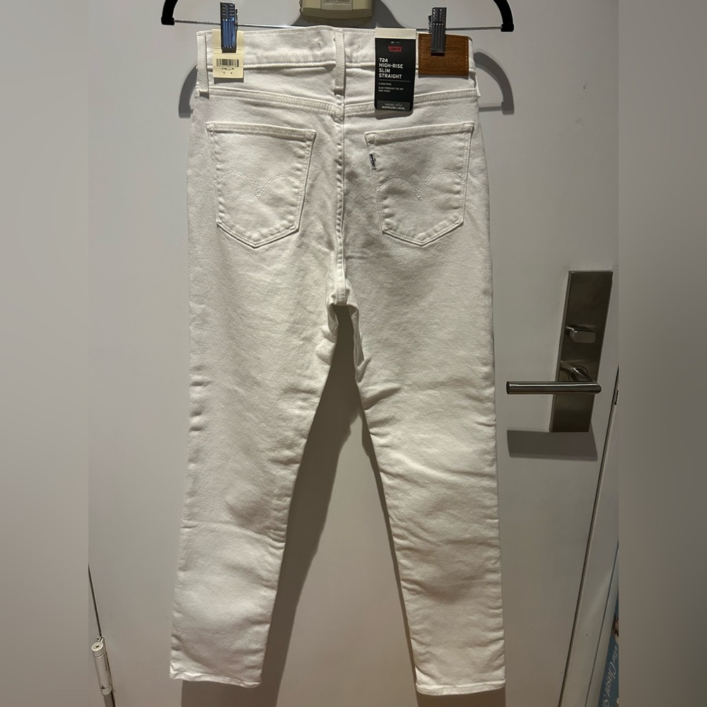 New Levi’s White stretch Denim- size 28 - Picture 4 of 4